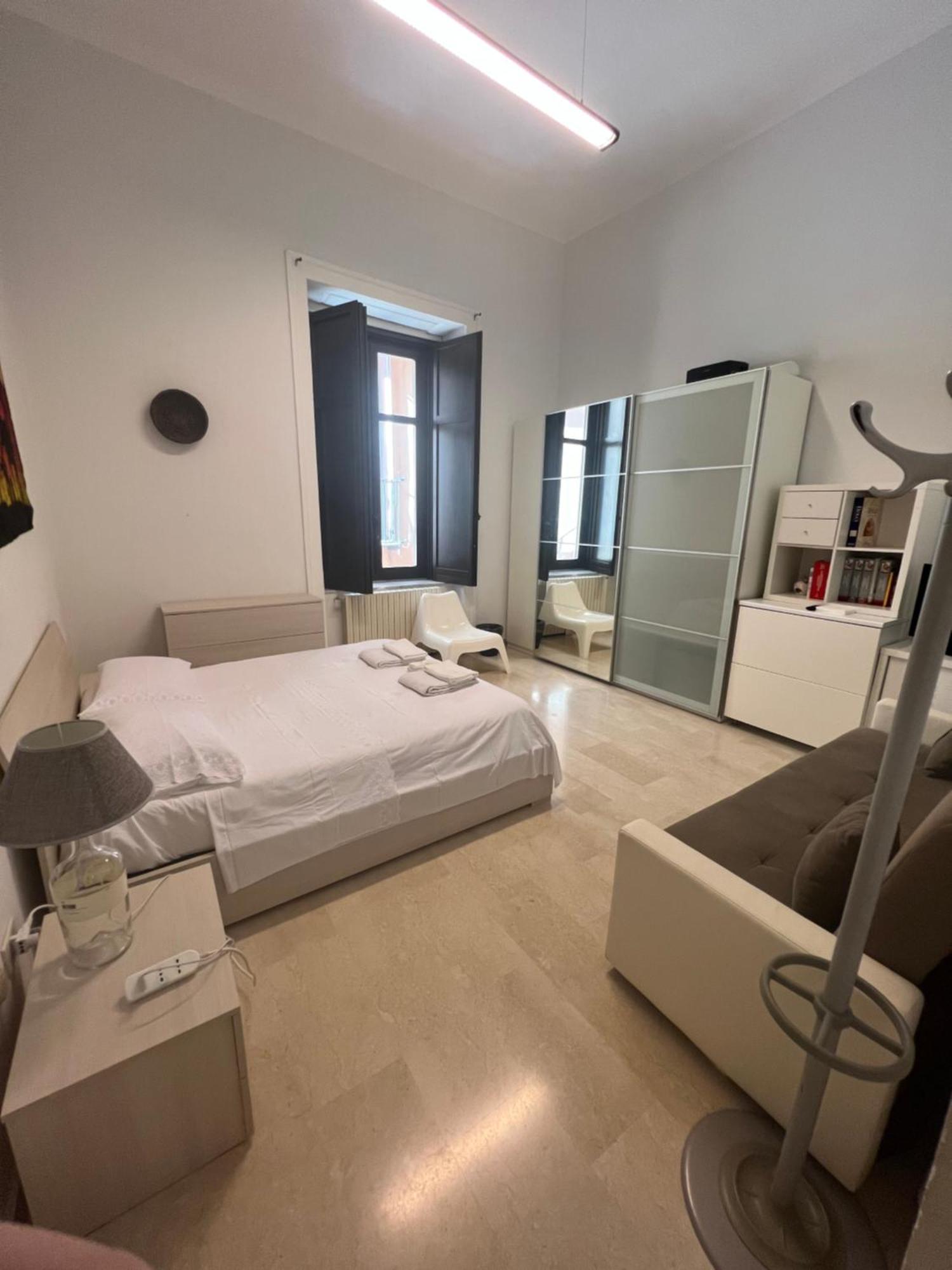 Bross Apartament Salerno Buitenkant foto
